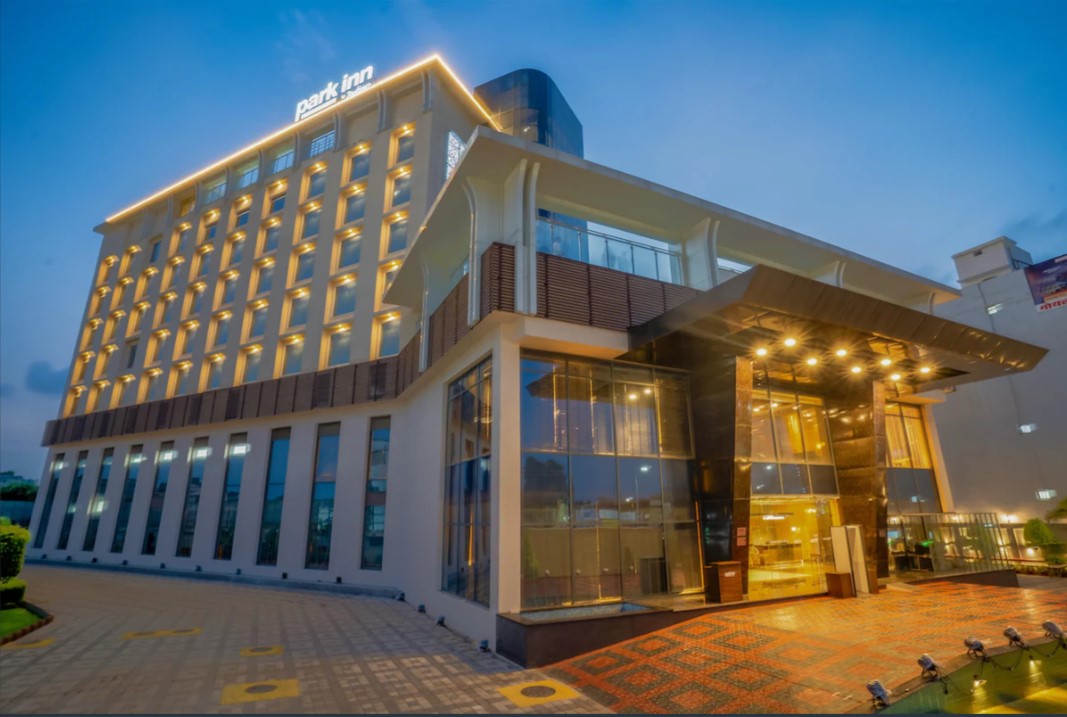 The Metropolitan Hotel