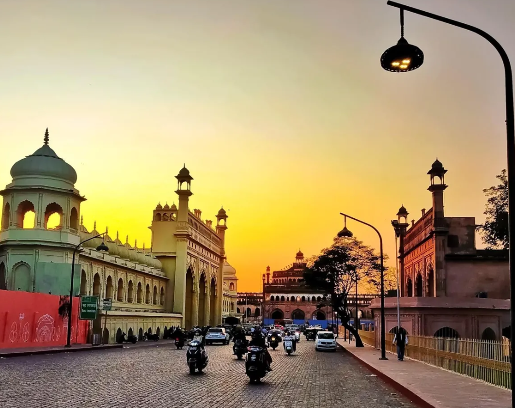 Hazratganj Market